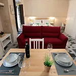Aparthotel Boutique House Anna Franzo