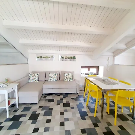 Boutique House Anna Franzo Aparthotel 3*