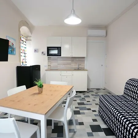 Boutique House Anna Franzo شقة فندقية إيسبيكا