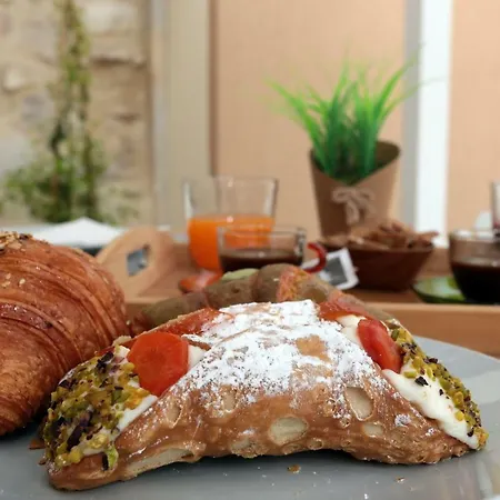 Aparthotel Boutique House Anna Franzo