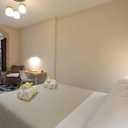 Boutique House Anna Franzo 3* إيسبيكا