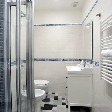 Boutique House Anna Franzo 3* إيسبيكا