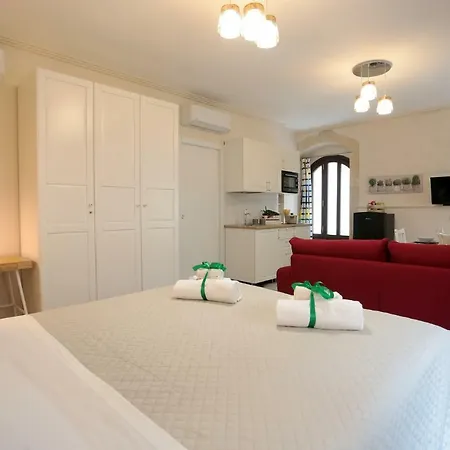 Aparthotel Boutique House Anna Franzo