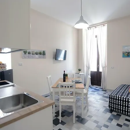 Boutique House Anna Franzo Aparthotel