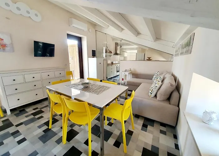 Boutique House Anna Franzo Apartahotel 3*